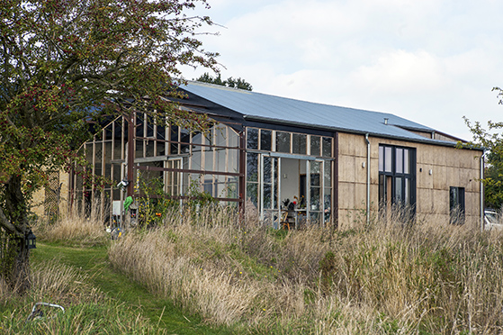 /editorial_images/page_images/featured_images/april_2022/Hempcrete.jpg