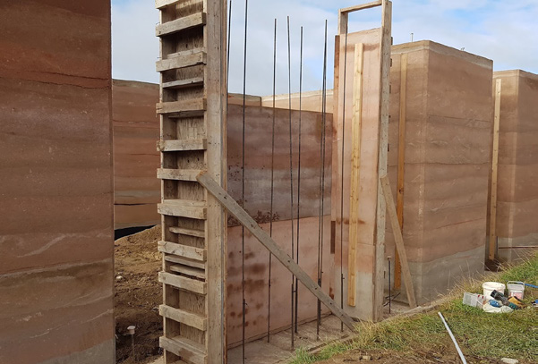 Formwork_for_rammed_earth.jpg