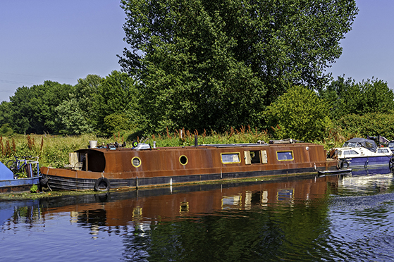 /editorial_images/page_images/featured_images/october_2020/corten-boat2.jpg